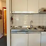 Hostdomus - Sansicario Design R10 * Mollieres